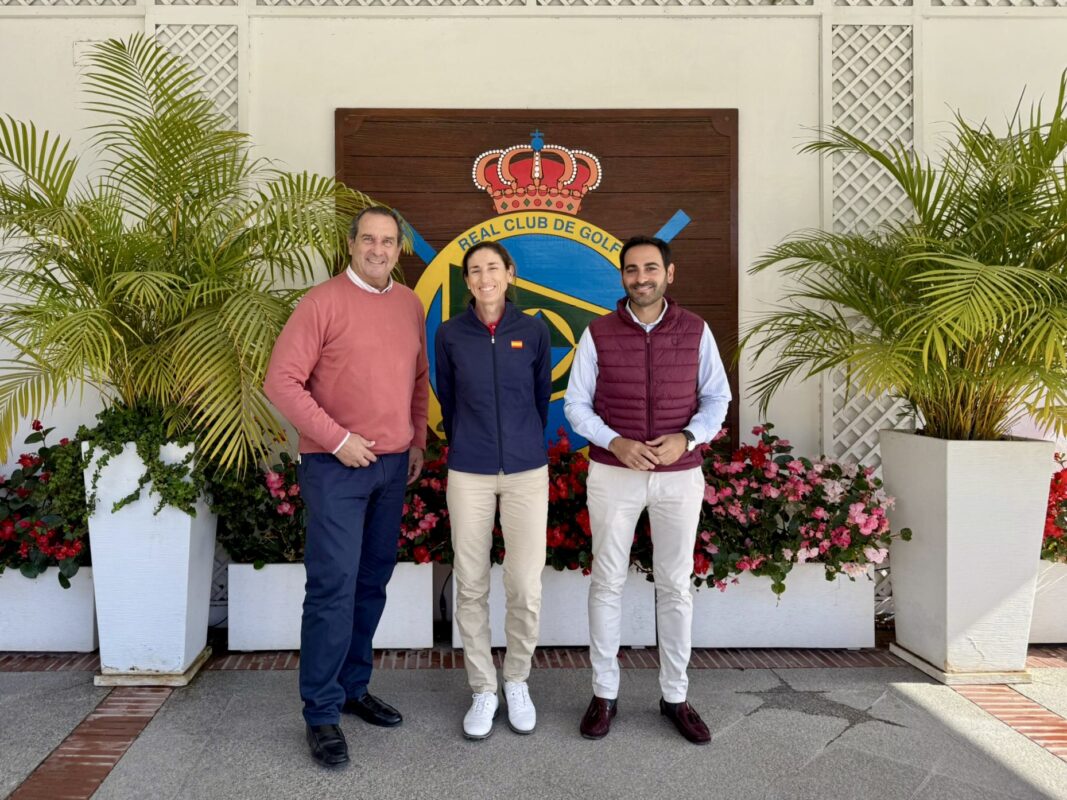 Mabel Pascual del Pobil, representative of the Royal Spanish Golf Federation and Tournament Director; Mr Lisandro Vieytes, Deputy Mayor and Councillor for Sports, Health and Districts; and Mr Ignacio del Cuvillo, General Manager of Real Club de Golf Guadalmina.
